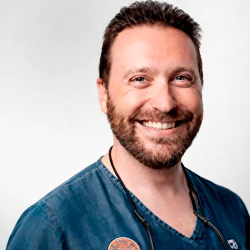 Dr. Javier Manzano